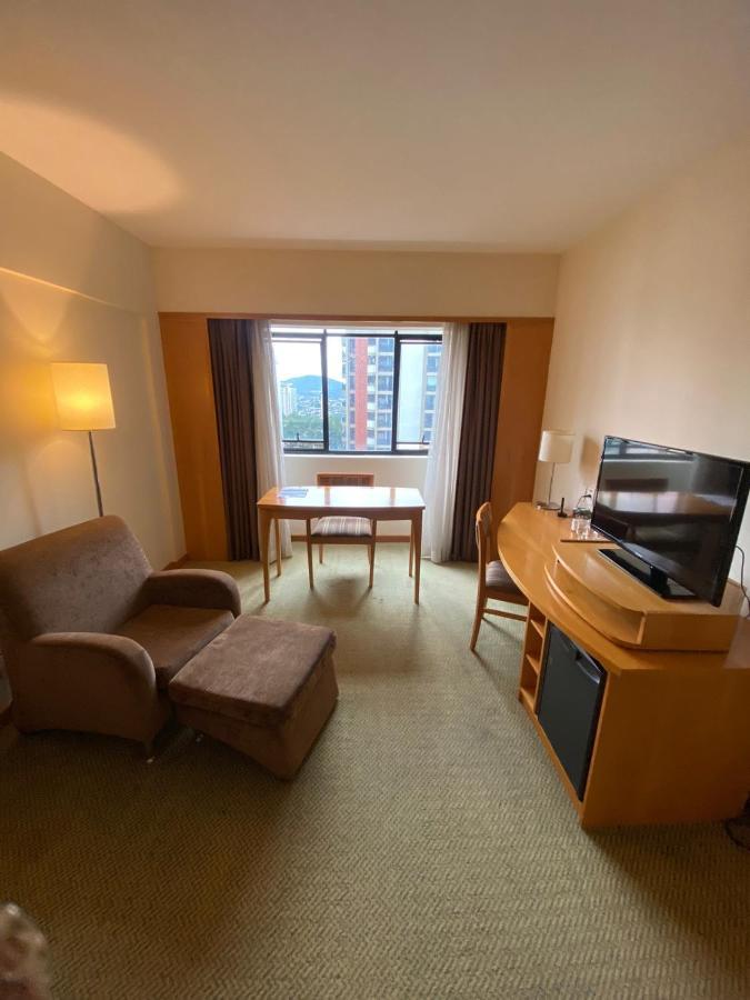 Hotel & Residencia Alphaville Баруэри Экстерьер фото